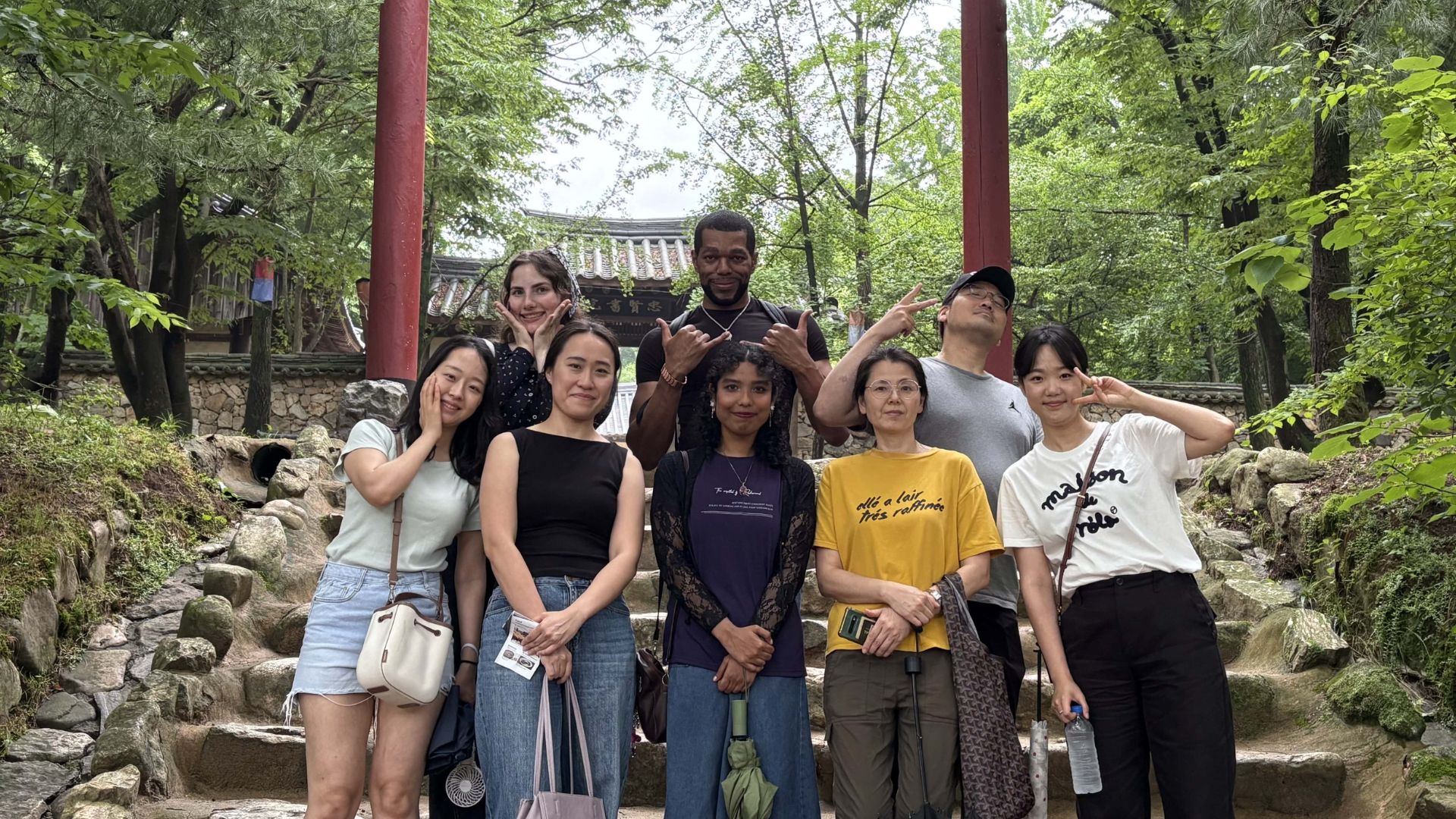 Group photo at a traditional Korean park